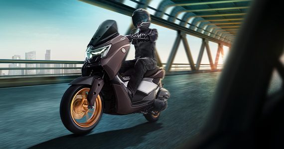 NEW MAXi Riding Position