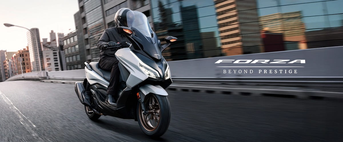 Banner Honda Forza 250